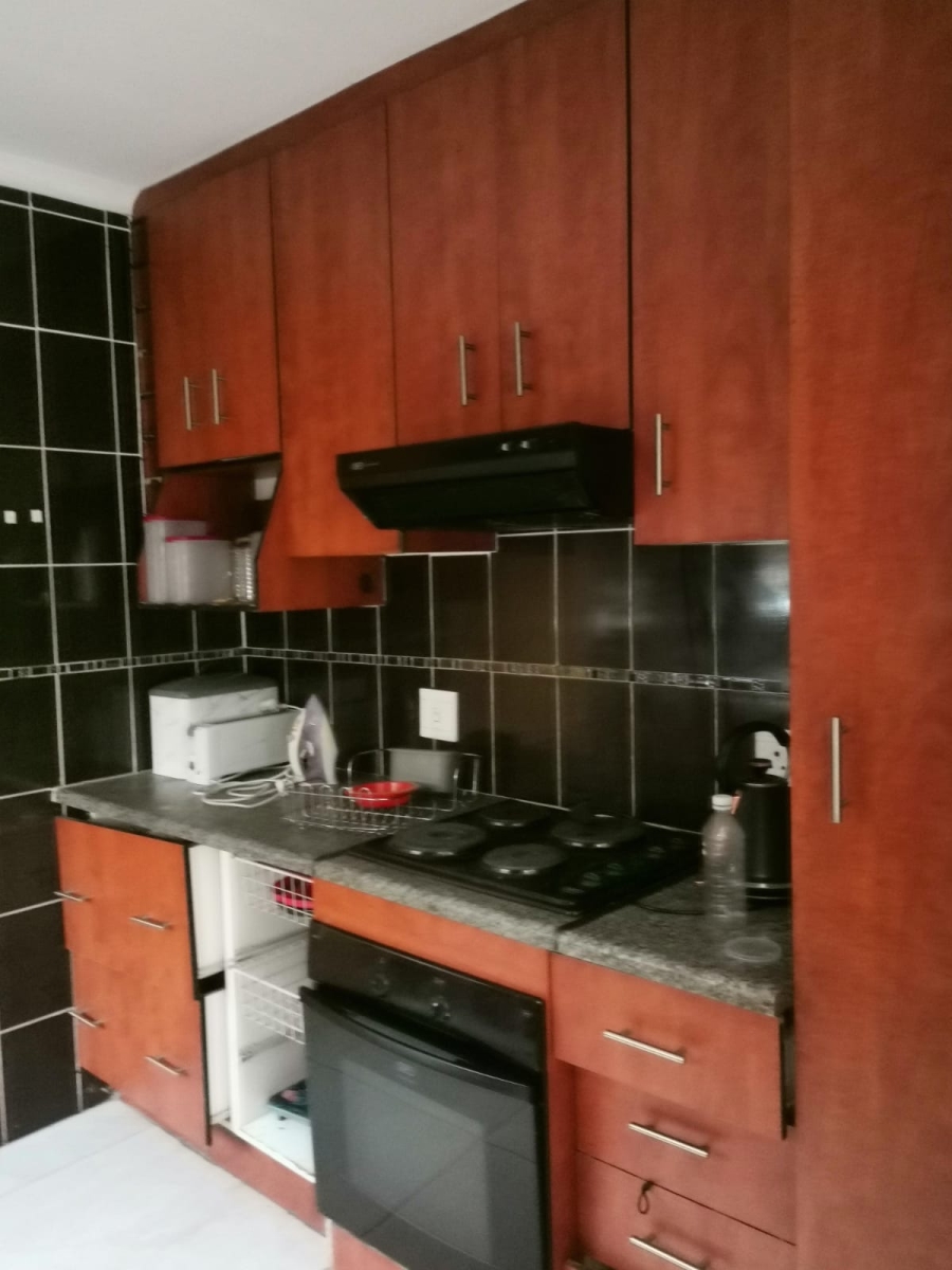 To Let 3 Bedroom Property for Rent in Tlhabane West North West